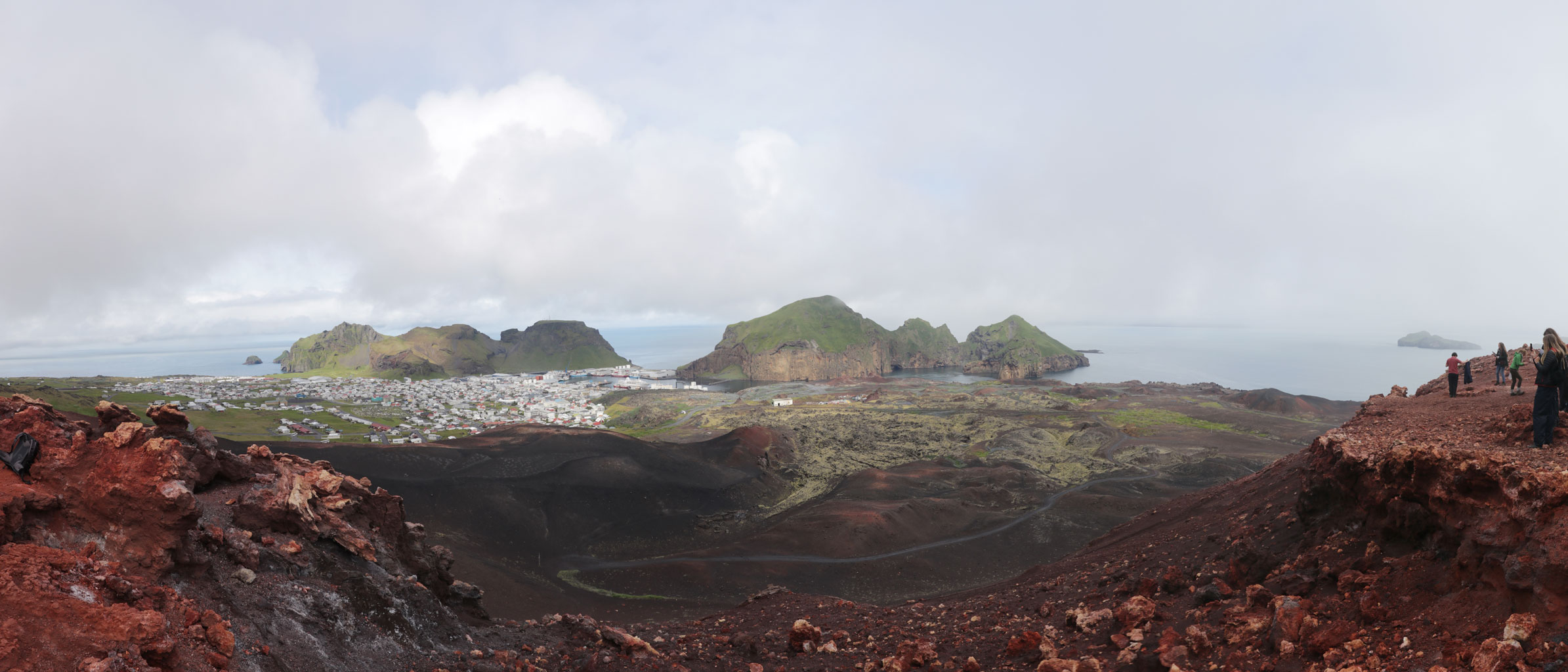 Blick auf die Insel von Eldfell