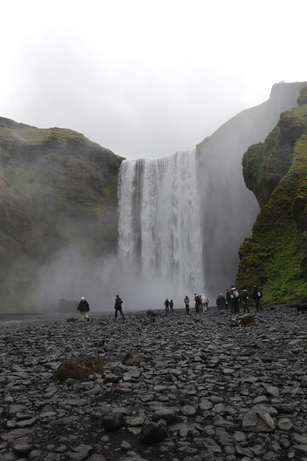 ... ist rund 60m hoch, ...